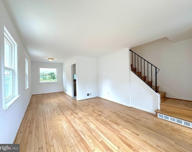 5700 Fenwick Drive - Photo Thumbnail 6