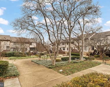 1751 Westwind Way - Photo Thumbnail 21