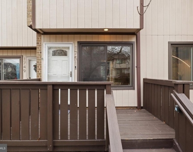 1751 Westwind Way - Photo Thumbnail 2