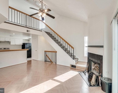 4418 Pembrook Village Drive - Photo Thumbnail 2