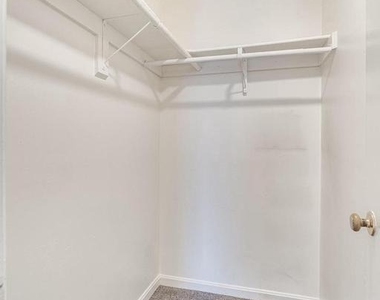 4418 Pembrook Village Drive - Photo Thumbnail 23