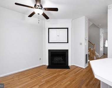 3940 Kathryn Jean Court - Photo Thumbnail 14