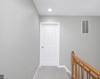 3940 Kathryn Jean Court - Photo Thumbnail 20