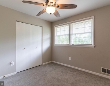 4126 Lenox Drive - Photo Thumbnail 26