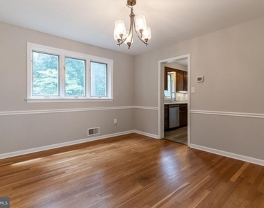 4126 Lenox Drive - Photo Thumbnail 12