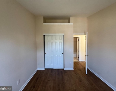 12302 Sleepy Lake Court - Photo Thumbnail 21