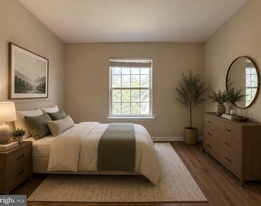 12302 Sleepy Lake Court - Photo Thumbnail 2