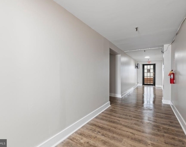 207 S Patrick Street - Photo Thumbnail 13