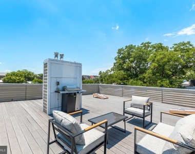 207 S Patrick Street - Photo Thumbnail 16