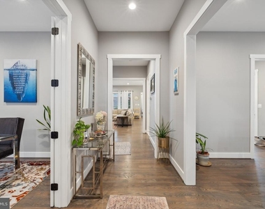 1221 S Rolfe Street - Photo Thumbnail 1
