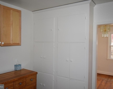 6001 26th Street N - Photo Thumbnail 5