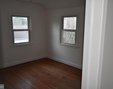 6001 26th Street N - Photo Thumbnail 12