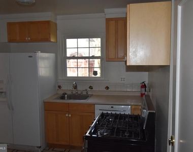 6001 26th Street N - Photo Thumbnail 4