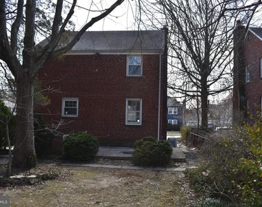 6001 26th Street N - Photo Thumbnail 2