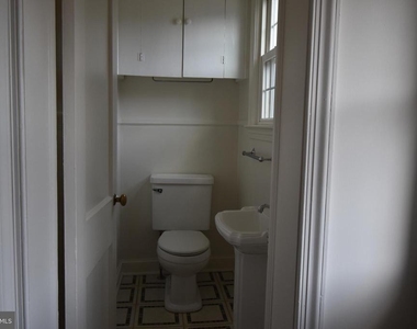 6001 26th Street N - Photo Thumbnail 13