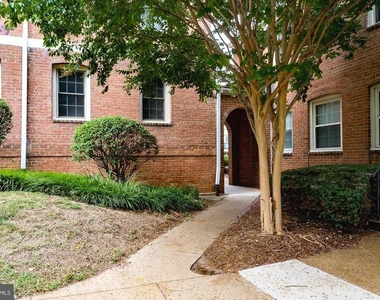 2805 Arlington Boulevard - Photo Thumbnail 18
