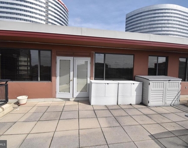 1121 Arlington Boulevard - Photo Thumbnail 17