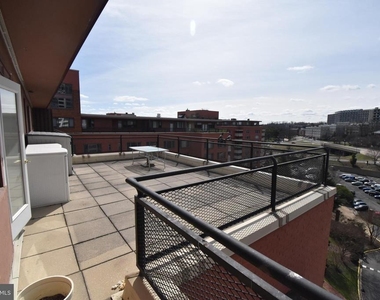 1121 Arlington Boulevard - Photo Thumbnail 14