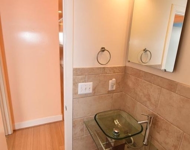 1121 Arlington Boulevard - Photo Thumbnail 12