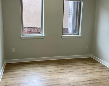 2045 N 2nd Street - Photo Thumbnail 6