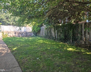 5455 Ridge Avenue - Photo Thumbnail 13