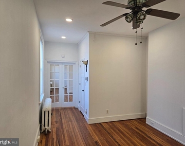 5455 Ridge Avenue - Photo Thumbnail 9
