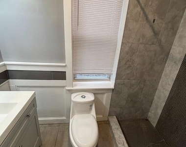 1717 Fontain Street - Photo Thumbnail 17