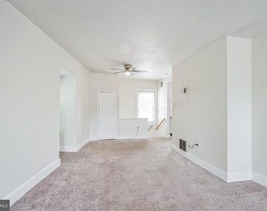 4373 Cresson Street - Photo Thumbnail 3
