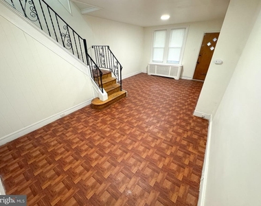 2082 Albright Street - Photo Thumbnail 4