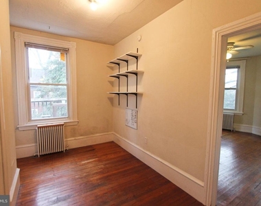 102 E Mount Airy Avenue - Photo Thumbnail 21