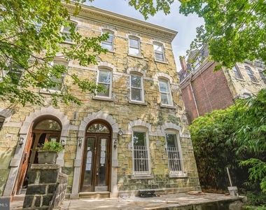 405 S 42nd Street - Photo Thumbnail 11