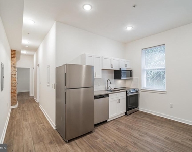 405 S 42nd Street - Photo Thumbnail 15