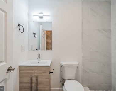 405 S 42nd Street - Photo Thumbnail 29