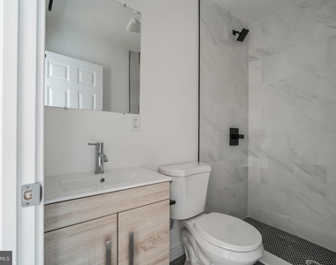 405 S 42nd Street - Photo Thumbnail 41