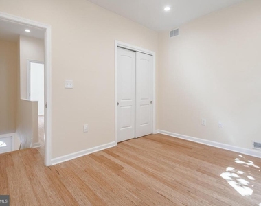 2612 Titan Street - Photo Thumbnail 7
