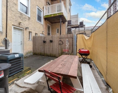 1341 Lombard Street - Photo Thumbnail 23