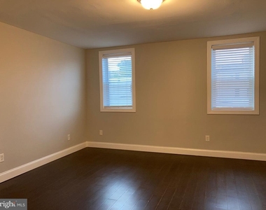 2225 W Thompson Street - Photo Thumbnail 18