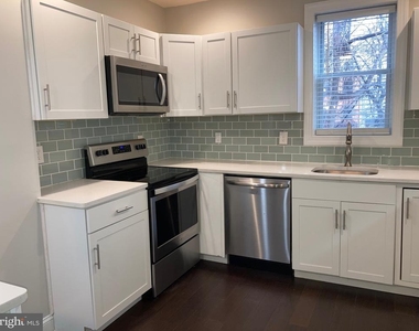2225 W Thompson Street - Photo Thumbnail 15