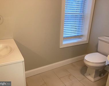 2225 W Thompson Street - Photo Thumbnail 20