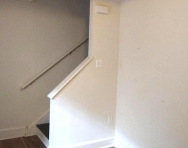 416 N 32nd Street - Photo Thumbnail 3