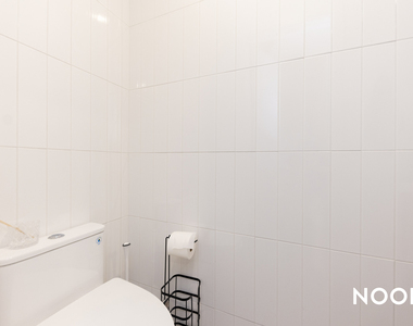 978 Kent Ave - Photo Thumbnail 7