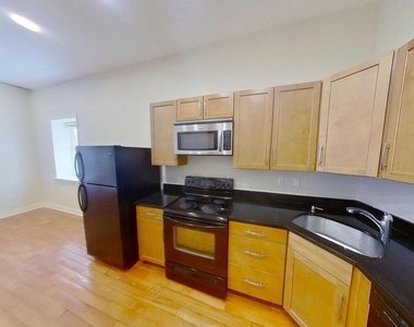 1412 W Susquehanna Avenue - Photo Thumbnail 3