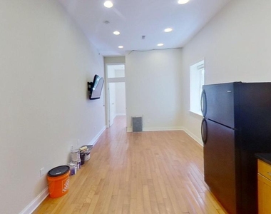 1412 W Susquehanna Avenue - Photo Thumbnail 18