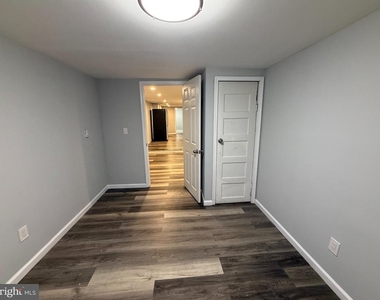 6712 N 18th Street - Photo Thumbnail 7