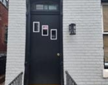 217 Green Lane - Photo Thumbnail 5