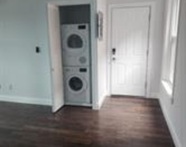 217 Green Lane - Photo Thumbnail 11