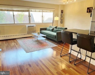 2101 Chestnut Street - Photo Thumbnail 5