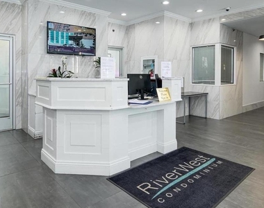 2101 Chestnut Street - Photo Thumbnail 1