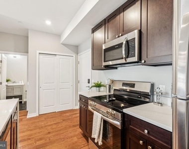 203 Haverford Avenue - Photo Thumbnail 7