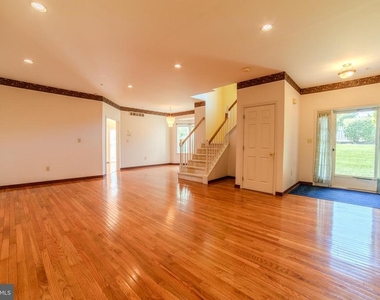 651 Fawn Circle - Photo Thumbnail 2